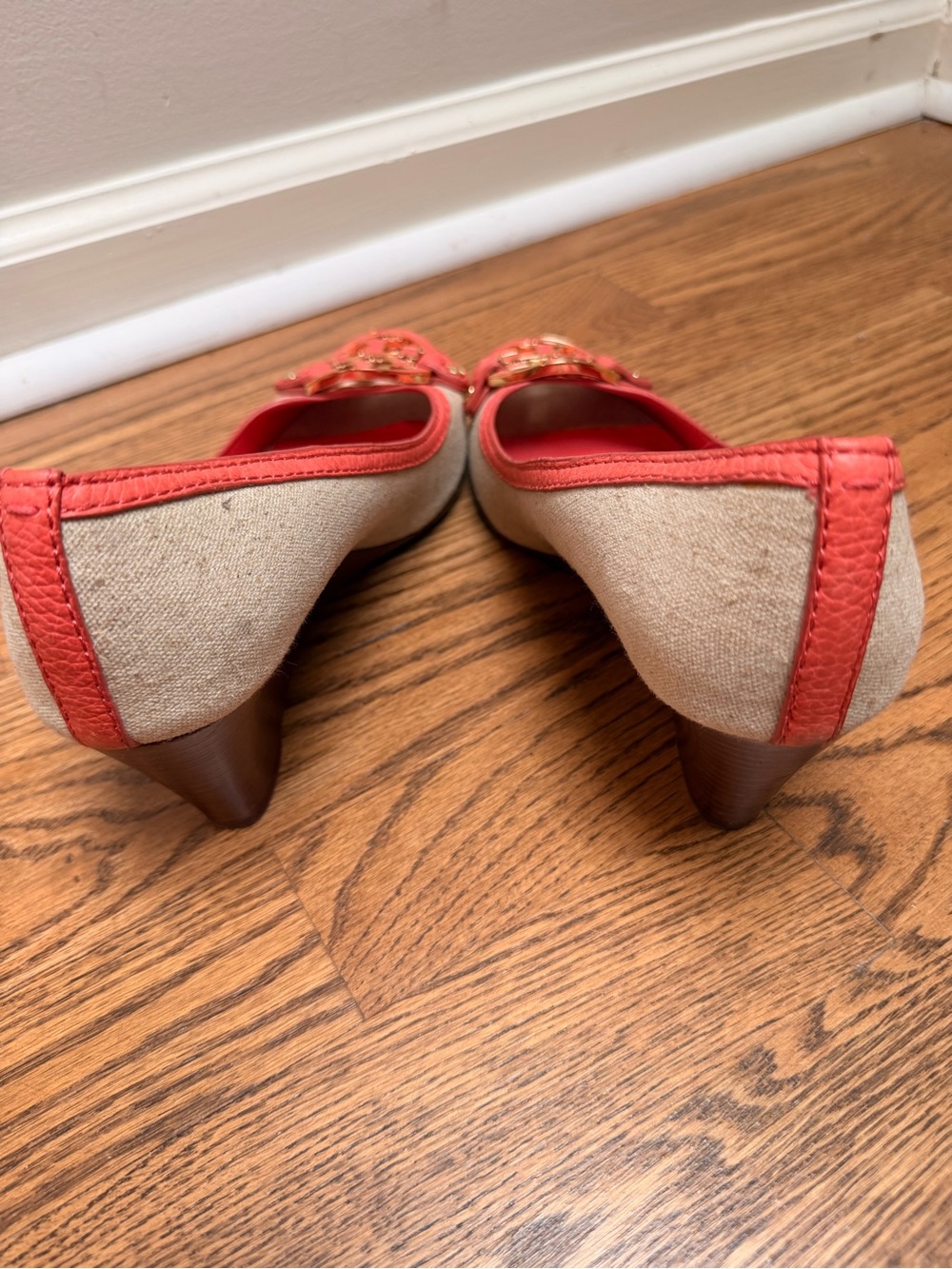 Tory Burch Coral Orange/Beige Leather and Canvas Amanda Peep Toe Wedge Pumps 9.5 - Picture 5 of 6